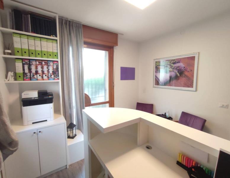 ufficio in vendita a Lissone
