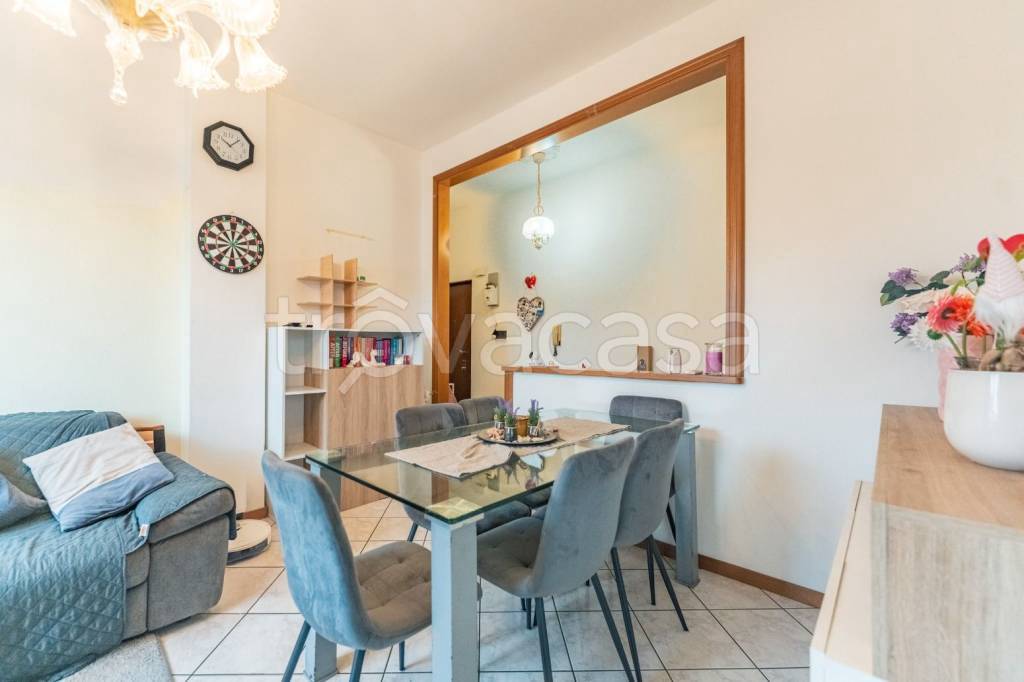 appartamento in vendita a Lissone in zona Santa Margherita