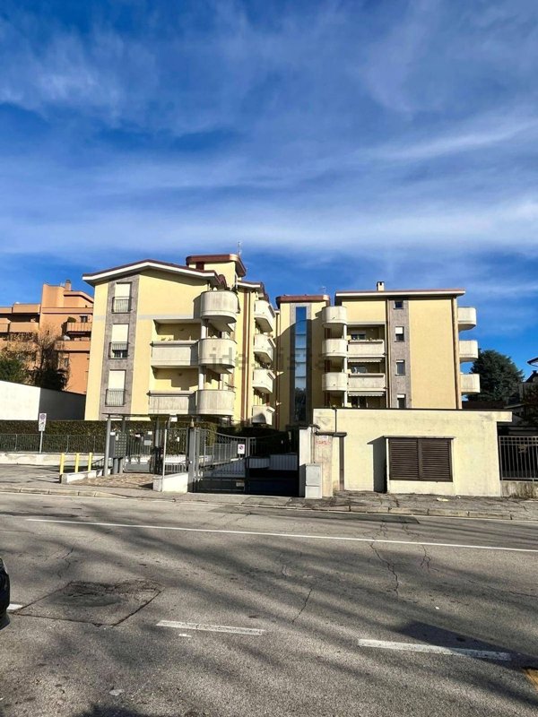 appartamento in vendita a Lissone