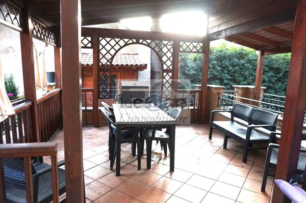 casa indipendente in vendita a Lissone