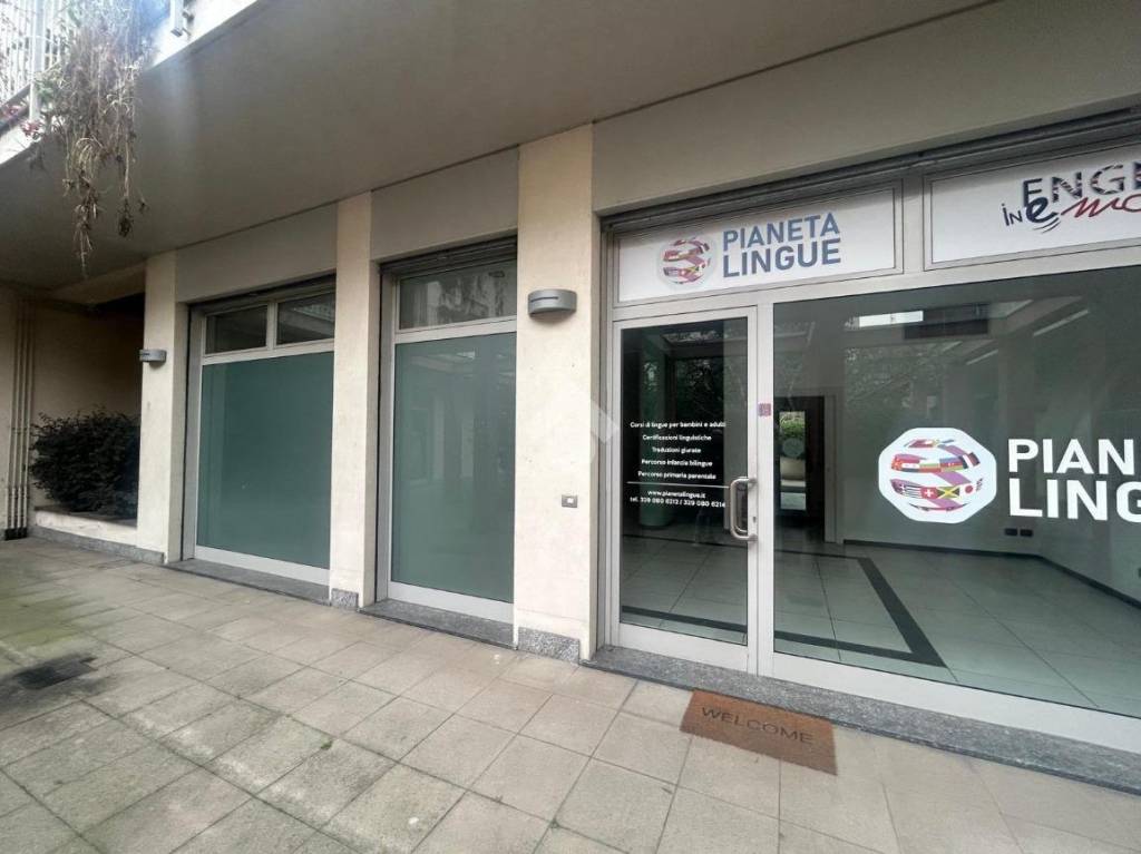 negozio in vendita a Lissone