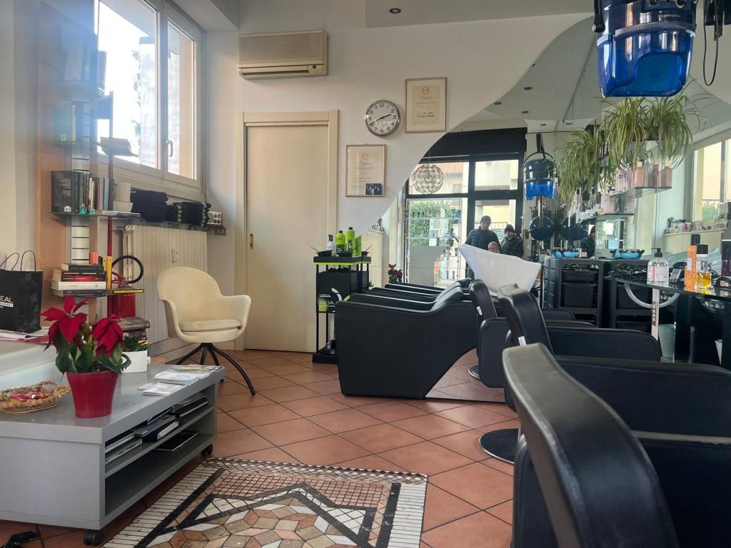 negozio in vendita a Lissone