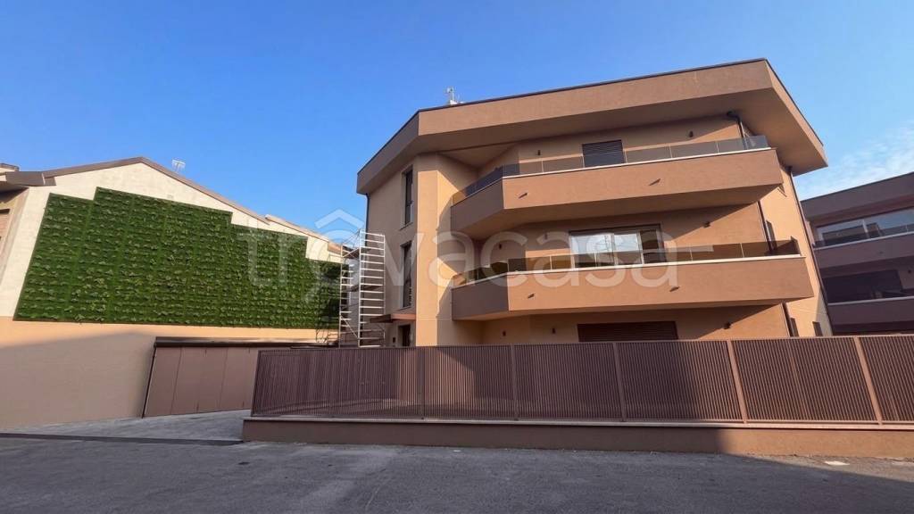 appartamento in vendita a Lissone