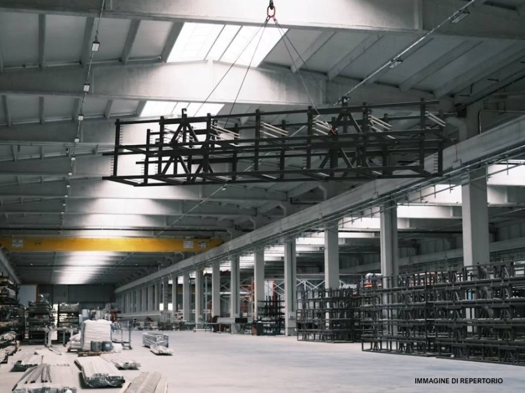 locale commerciale in vendita a Lissone