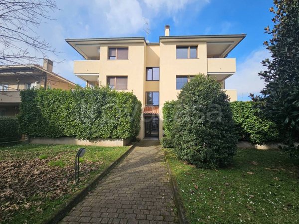 appartamento in vendita a Lissone in zona Santa Margherita