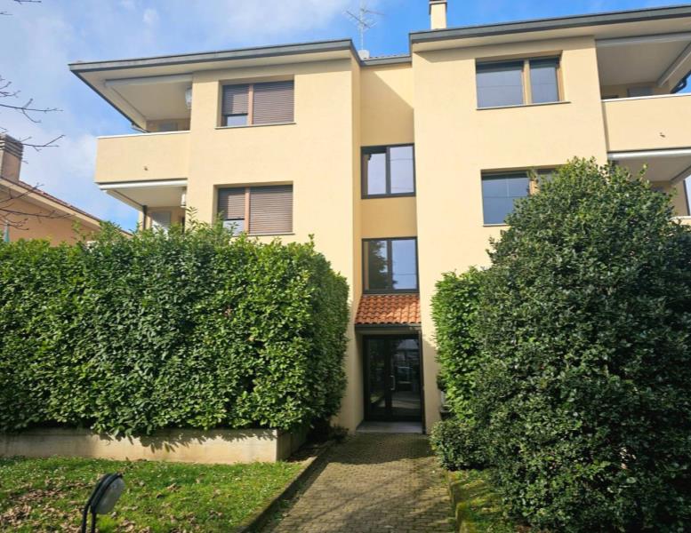appartamento in vendita a Lissone in zona Santa Margherita