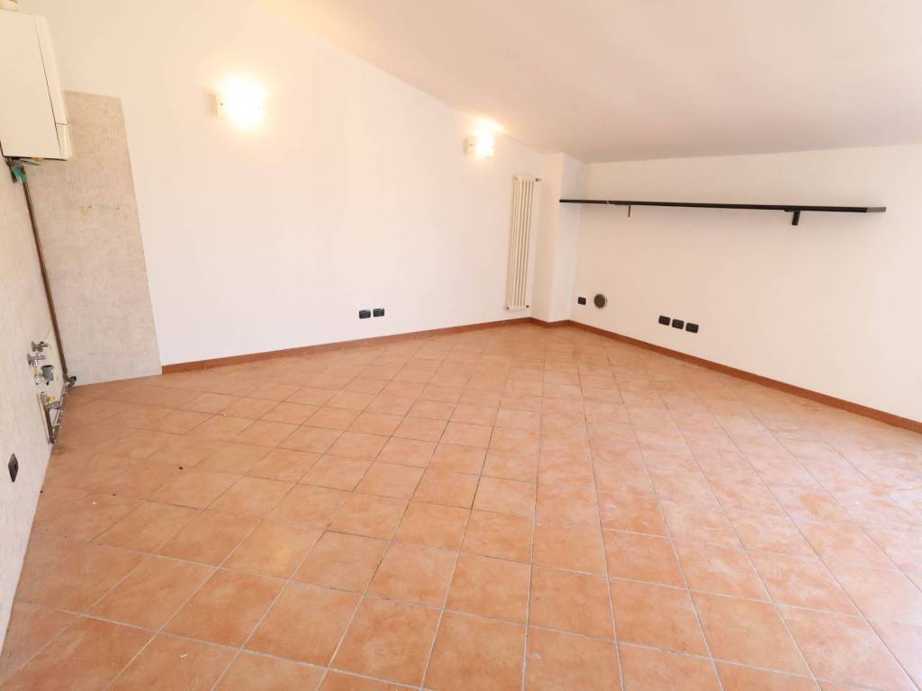 appartamento in vendita a Lissone in zona Santa Margherita