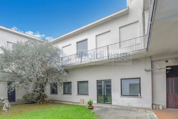 negozio in vendita a Lissone