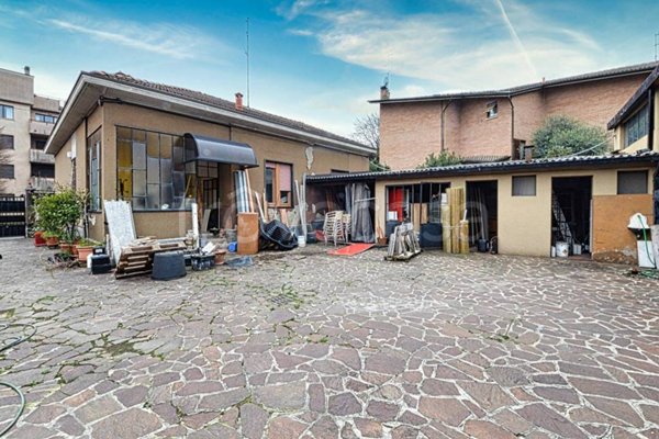 casa indipendente in vendita a Lissone