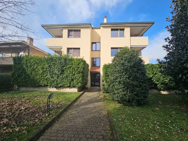 appartamento in vendita a Lissone in zona Santa Margherita