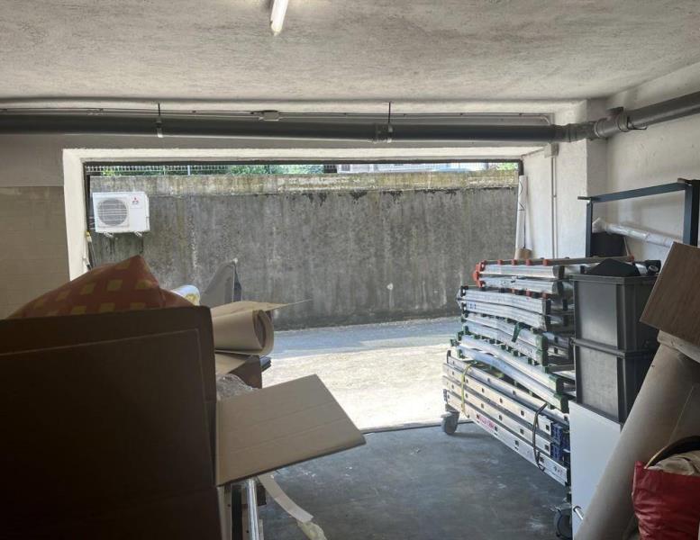 locale commerciale in vendita a Lissone in zona Santa Margherita