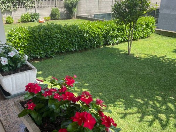 casa indipendente in vendita a Lissone in zona Santa Margherita