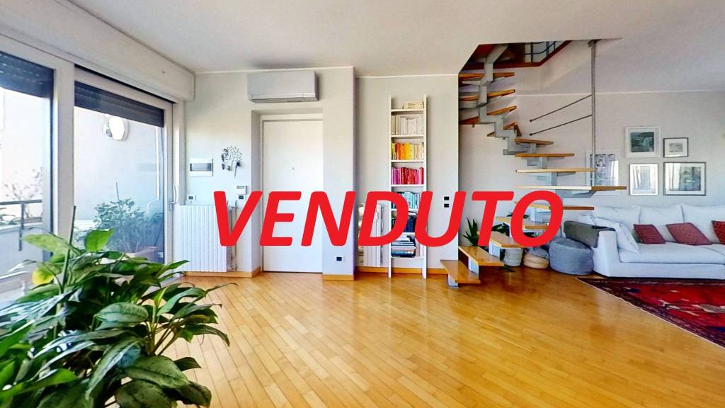 appartamento in vendita a Lissone in zona Santa Margherita