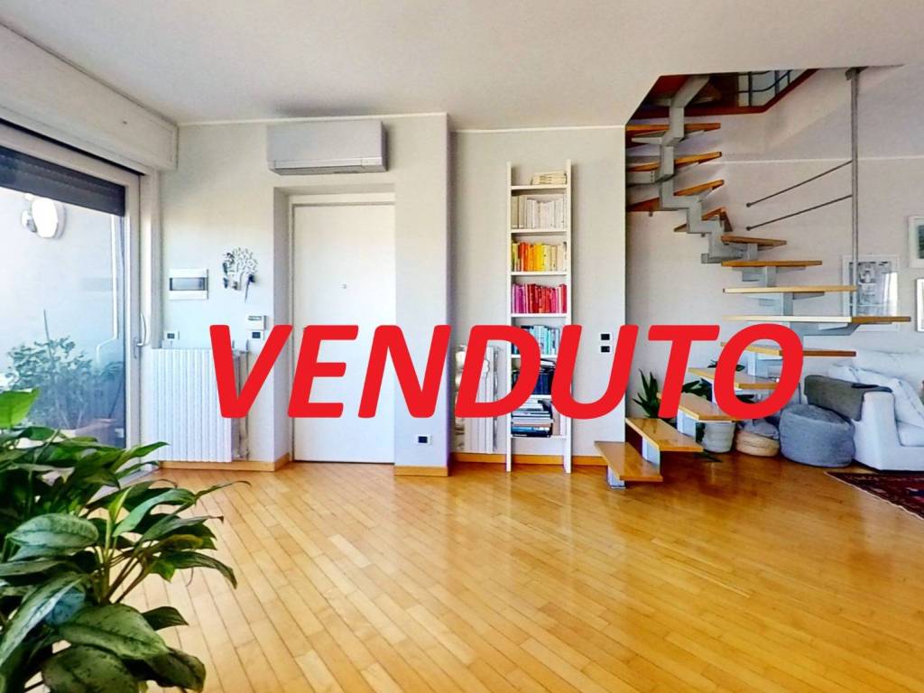appartamento in vendita a Lissone in zona Santa Margherita