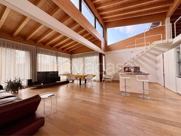 casa indipendente in vendita a Lissone