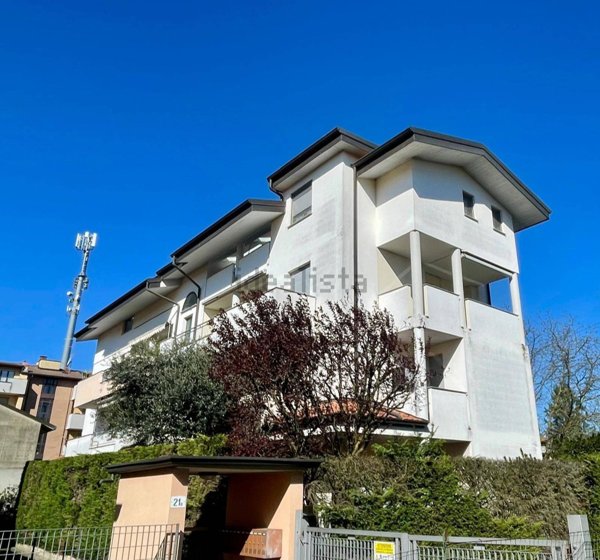 appartamento in vendita a Lissone in zona Santa Margherita