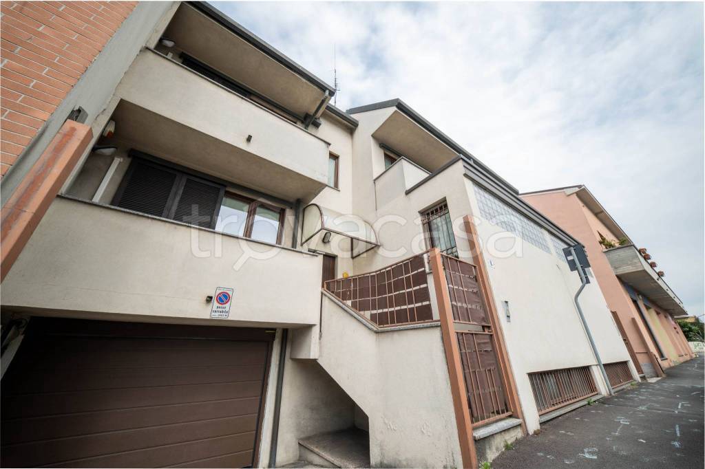 casa indipendente in vendita a Lissone