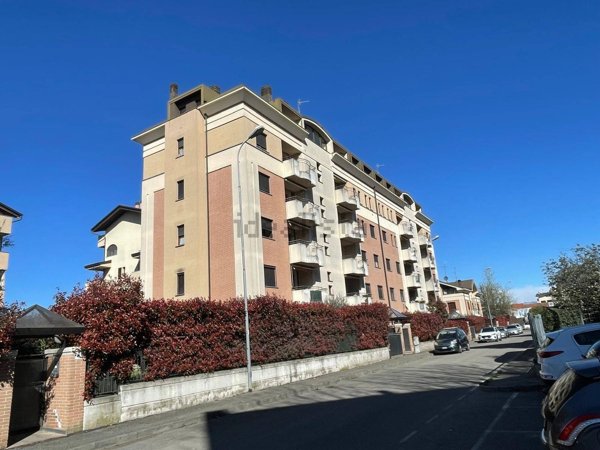 appartamento in vendita a Lissone in zona Santa Margherita