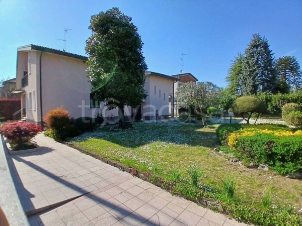 casa indipendente in vendita a Lissone