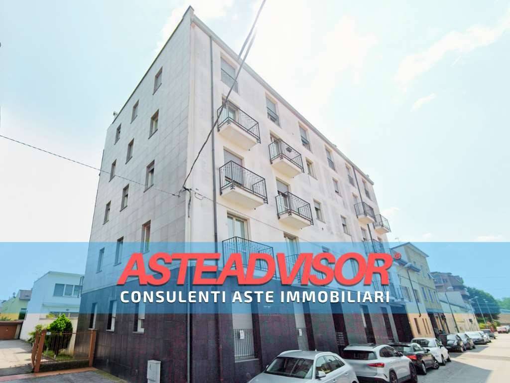 appartamento in vendita a Lissone