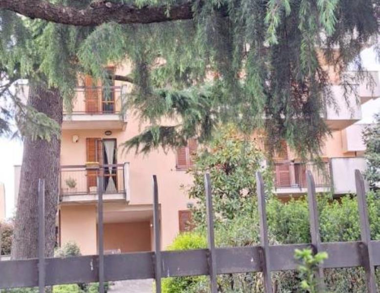 appartamento in vendita a Lissone in zona Santa Margherita