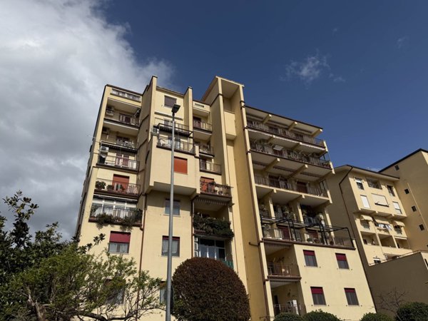 appartamento in vendita a Lissone in zona Santa Margherita