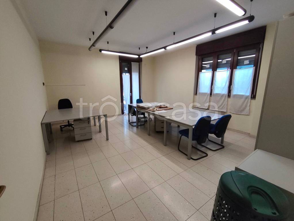 ufficio in vendita a Lissone