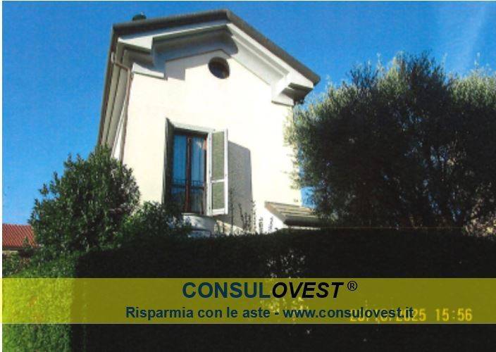 casa indipendente in vendita a Lissone
