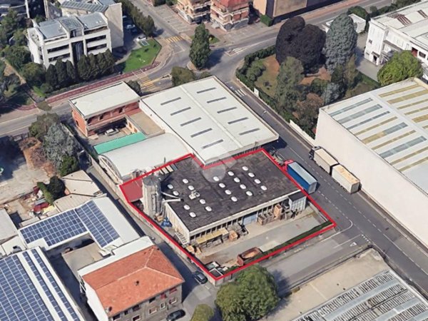 locale commerciale in vendita a Lissone