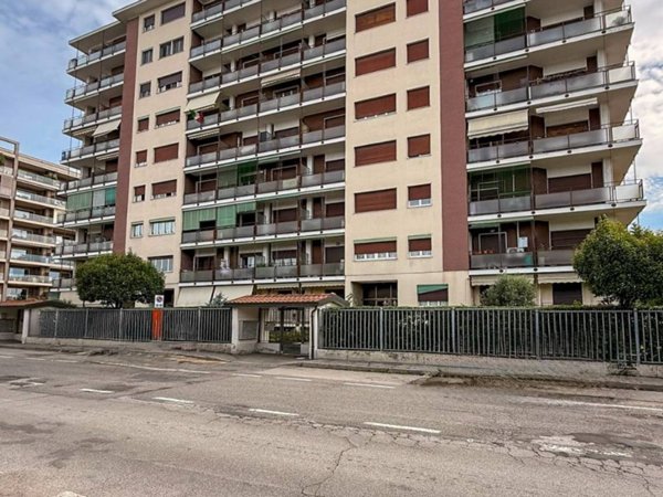 appartamento in vendita a Lissone