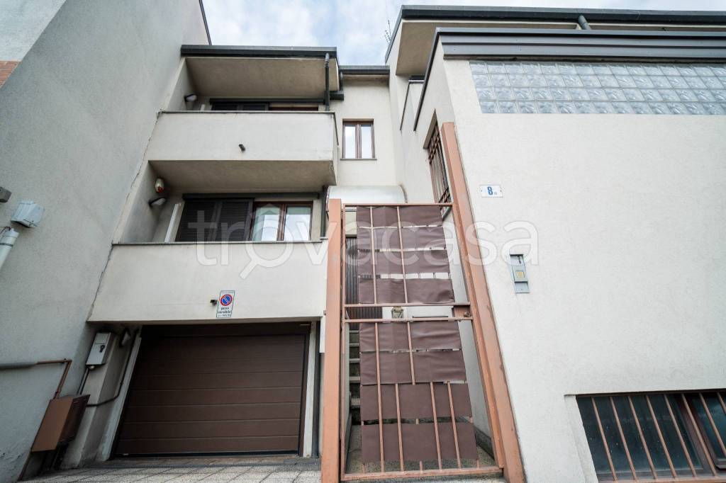 casa indipendente in vendita a Lissone