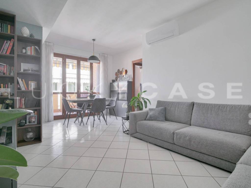 appartamento in vendita a Lissone in zona Santa Margherita