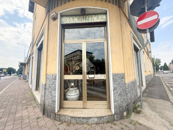 negozio in vendita a Lissone