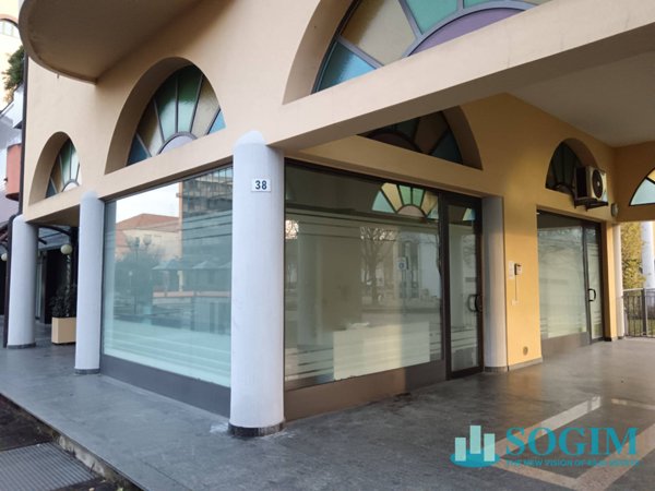 ufficio in vendita a Lissone