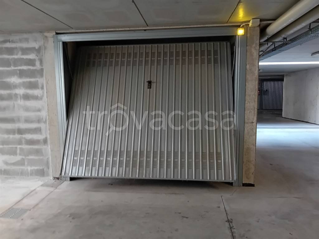 box auto in vendita a Lissone