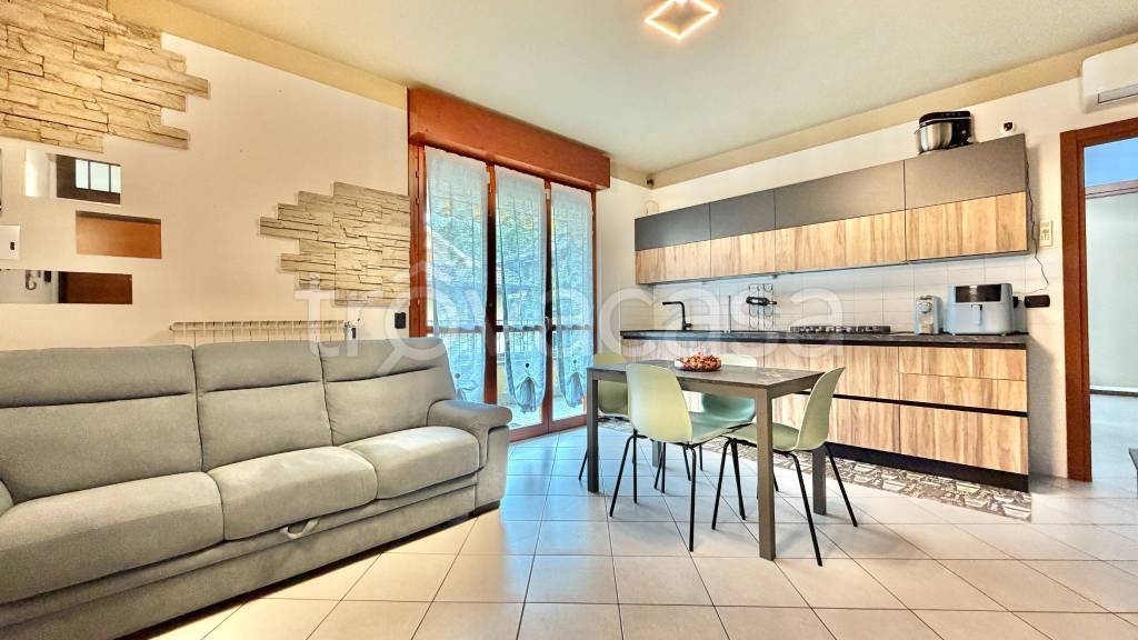 appartamento in vendita a Lissone in zona Santa Margherita