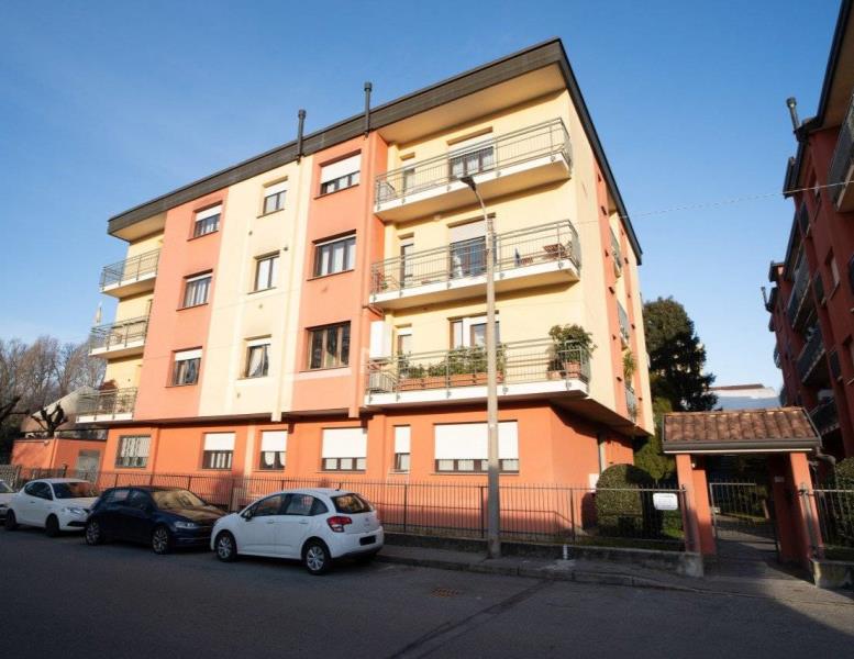 appartamento in vendita a Macherio