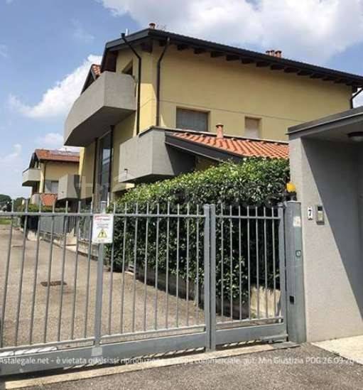 appartamento in vendita a Macherio