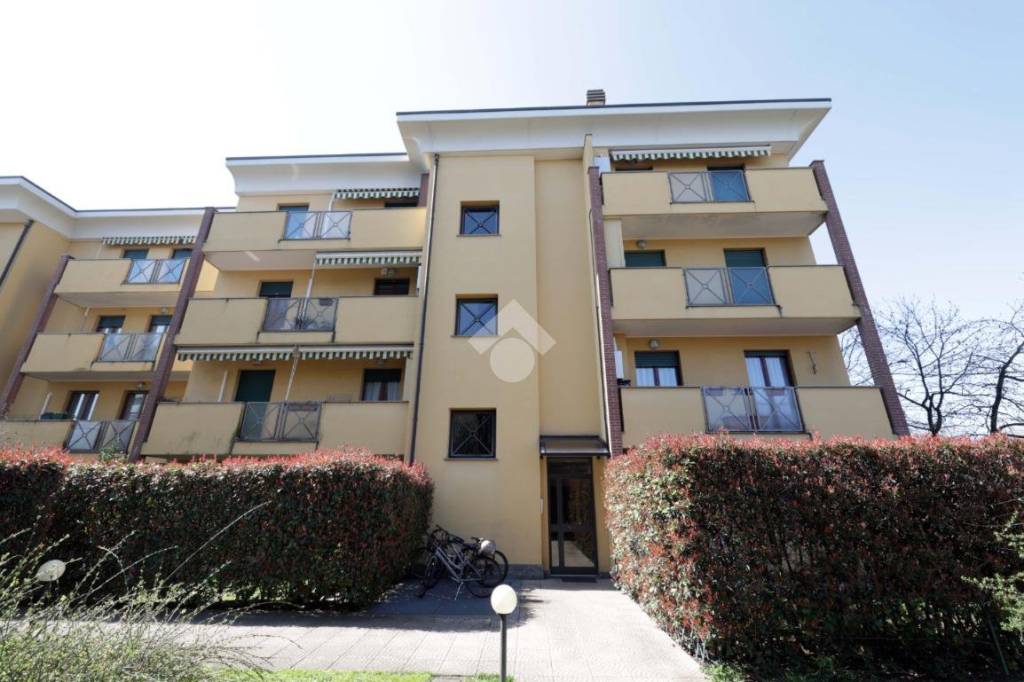 appartamento in vendita a Macherio