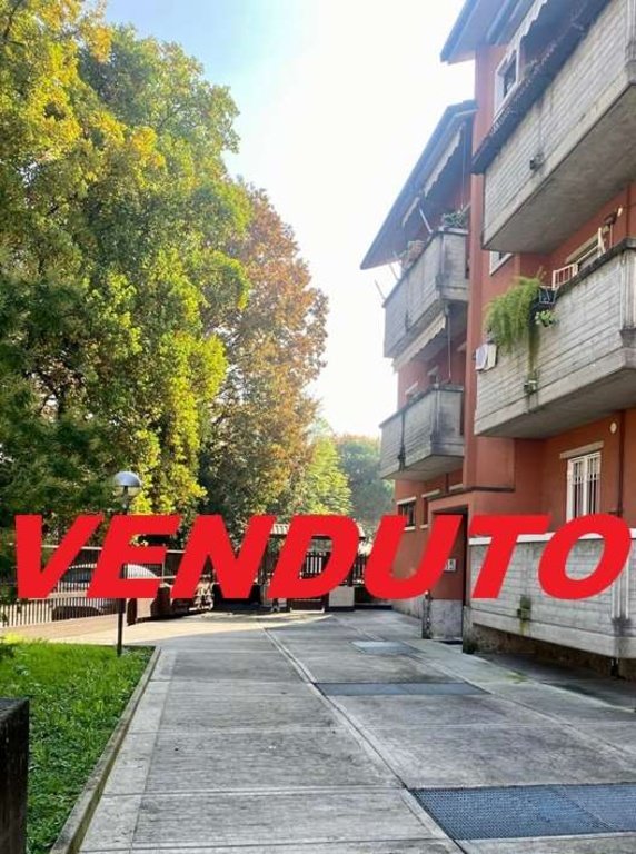 appartamento in vendita a Macherio
