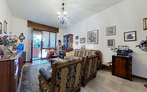 appartamento in vendita a Macherio in zona Bareggia