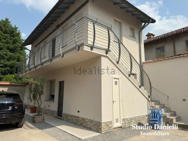 appartamento in vendita a Macherio