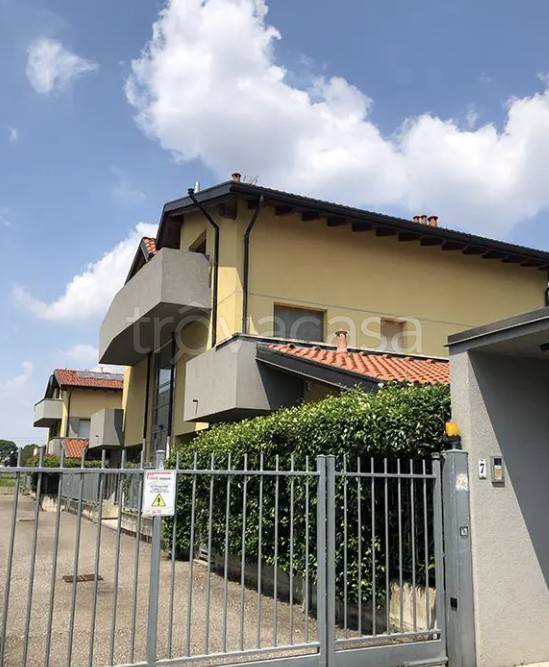 casa indipendente in vendita a Macherio
