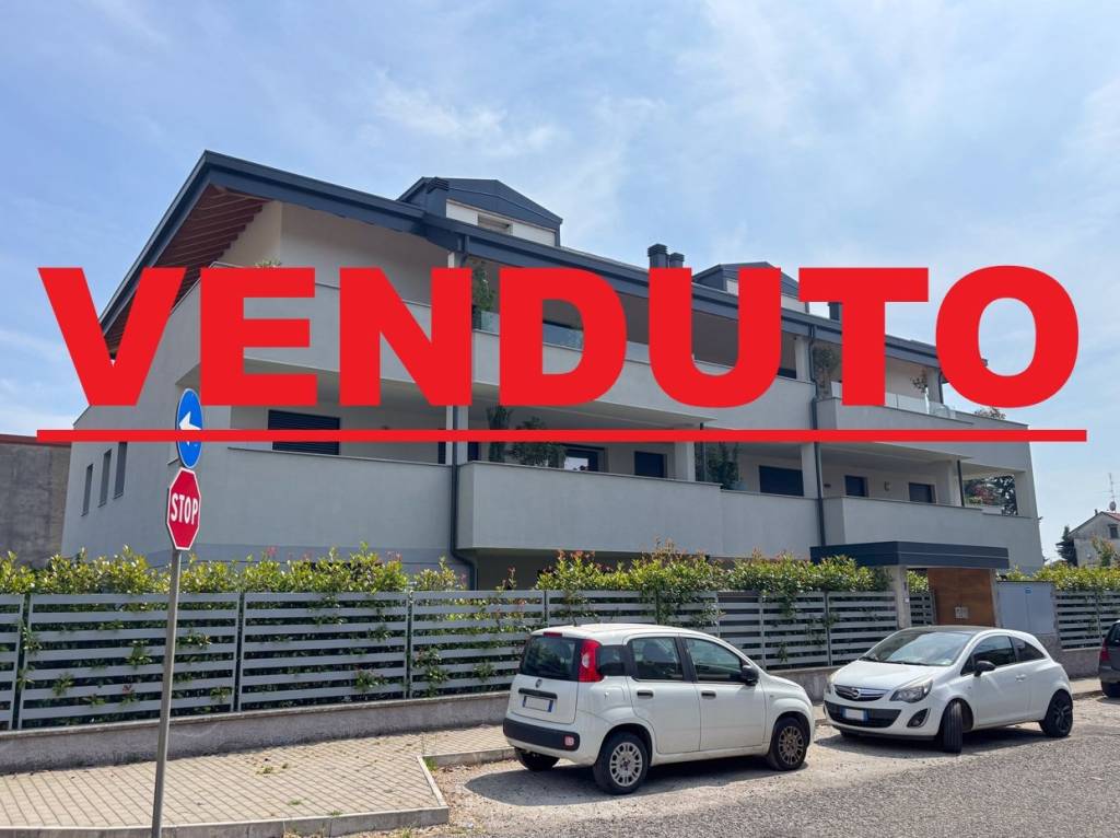 appartamento in vendita a Macherio