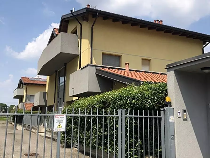 appartamento in vendita a Macherio