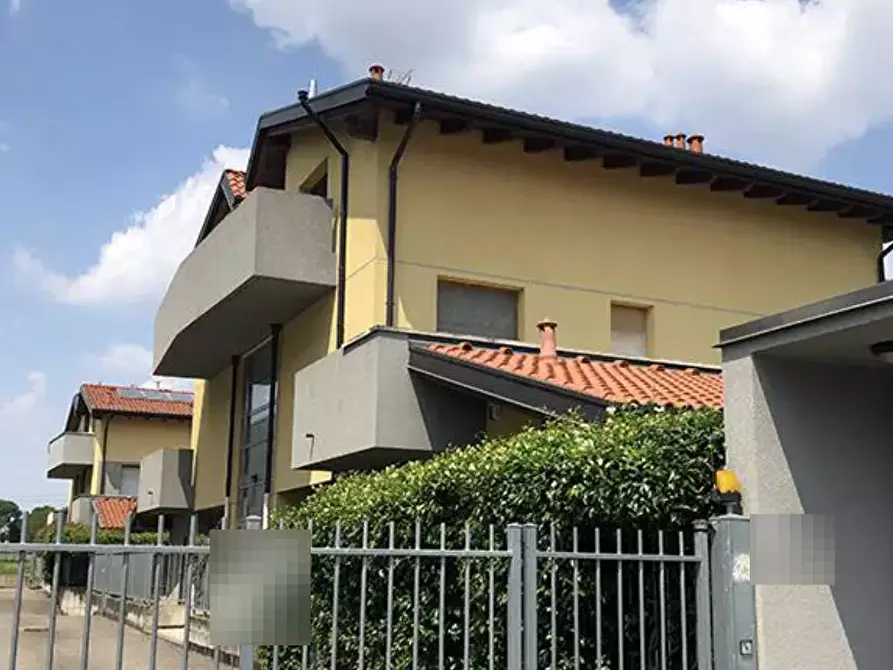 appartamento in vendita a Macherio