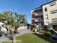 ufficio in vendita a Macherio