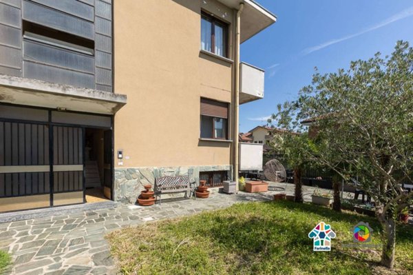 appartamento in vendita a Macherio