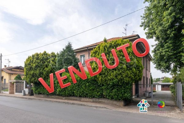 appartamento in vendita a Macherio