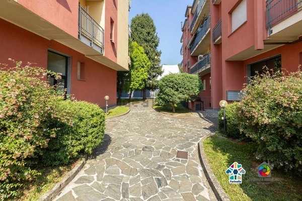 appartamento in vendita a Macherio